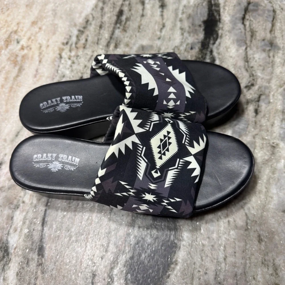 Crazy Train Platform Sandals Womens 9 Southwestern Print Black Wedge Slides Boho